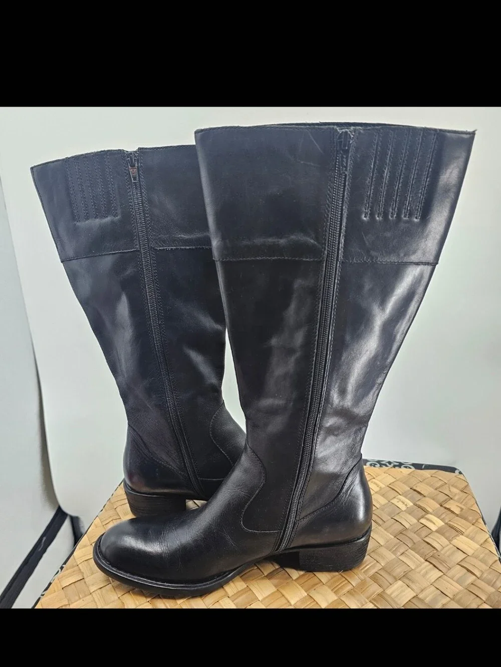 Born Classic Black Leather High Riding Boots Size 10